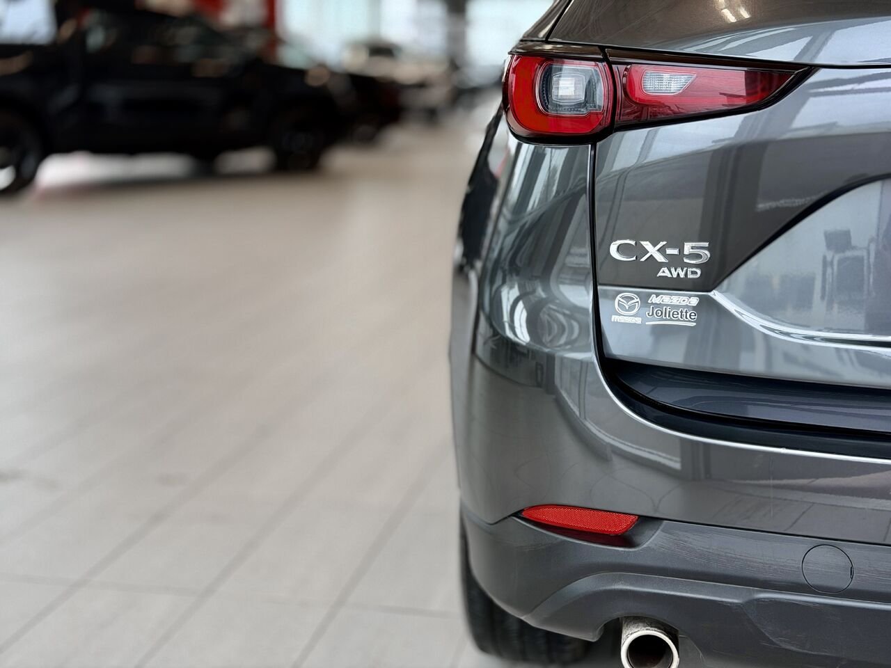 2022 Mazda CX-5 Grey Notre-Dame-des-Prairies - photo #9