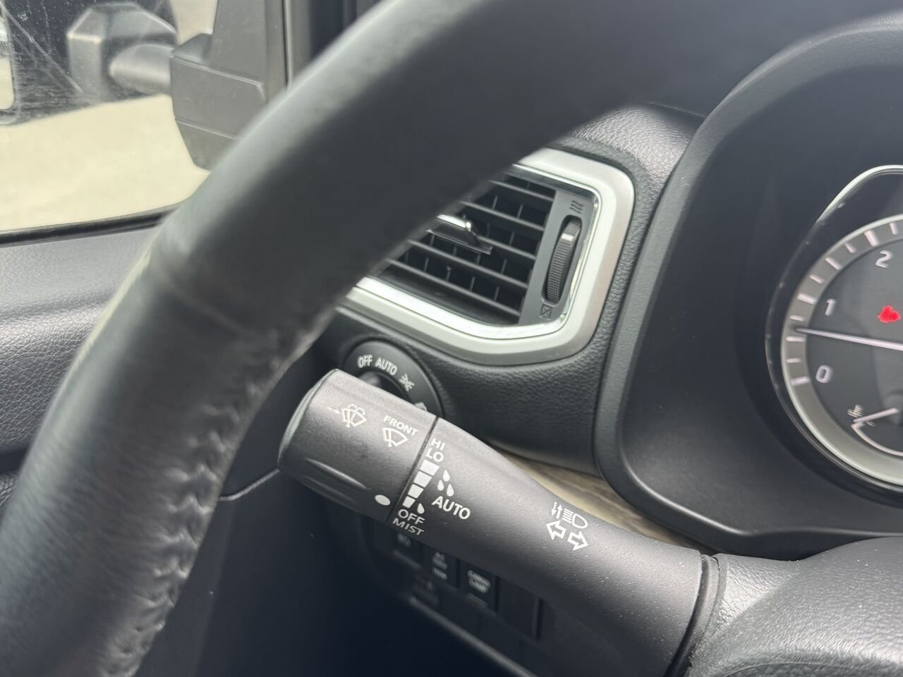 2016 Nissan Titan XD Cummins Black Granby - photo #19