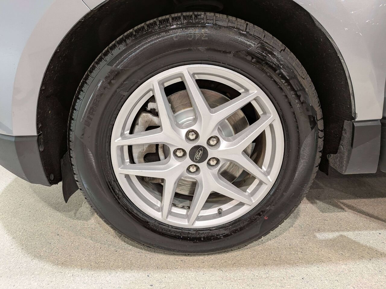 2023 Ford Edge SEL AWD Silver Val-David - photo #33