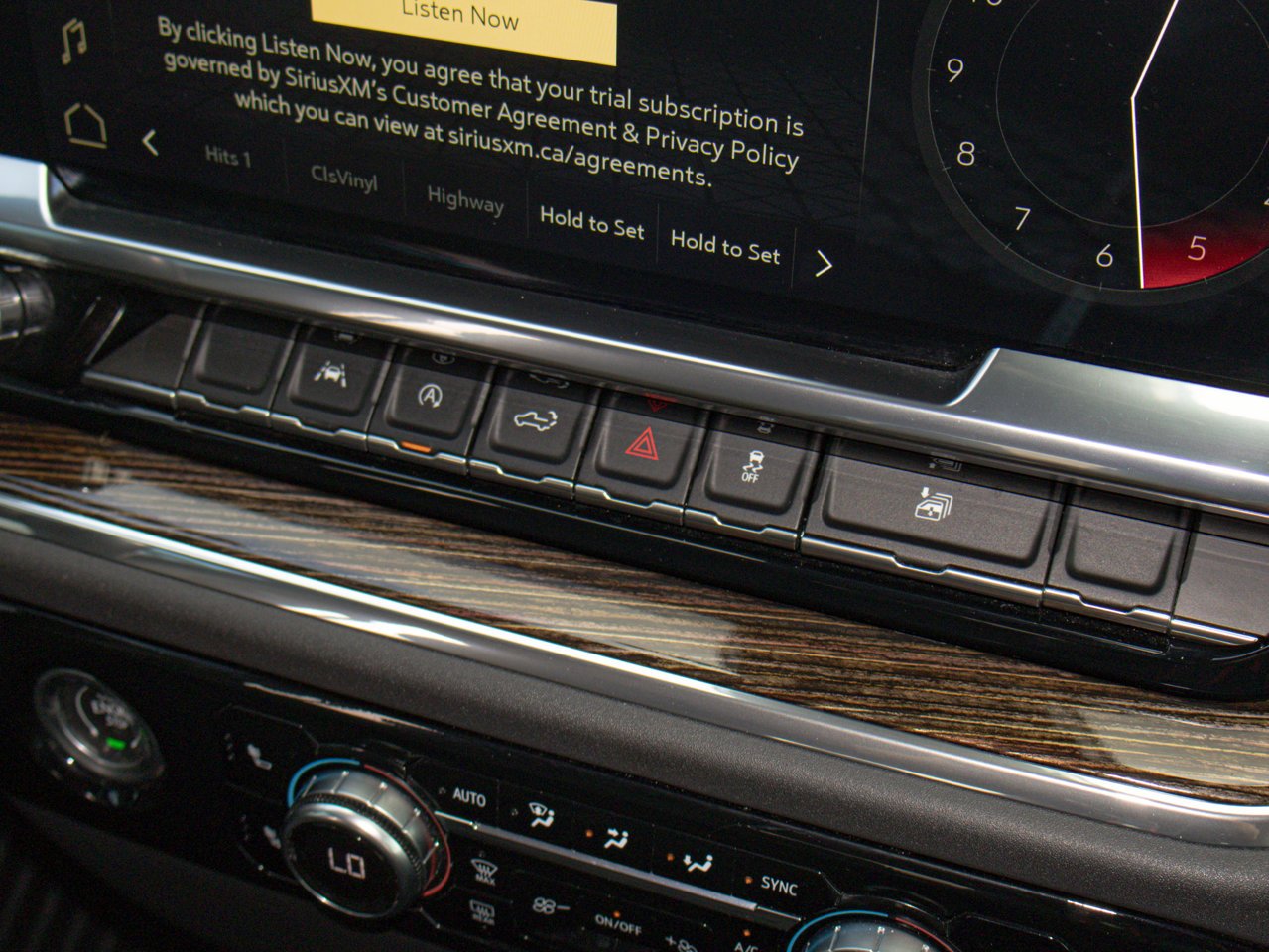 2024 GMC Sierra 1500 4WD Crew Cab 147 Elevation Black Sherwood Park - photo #25