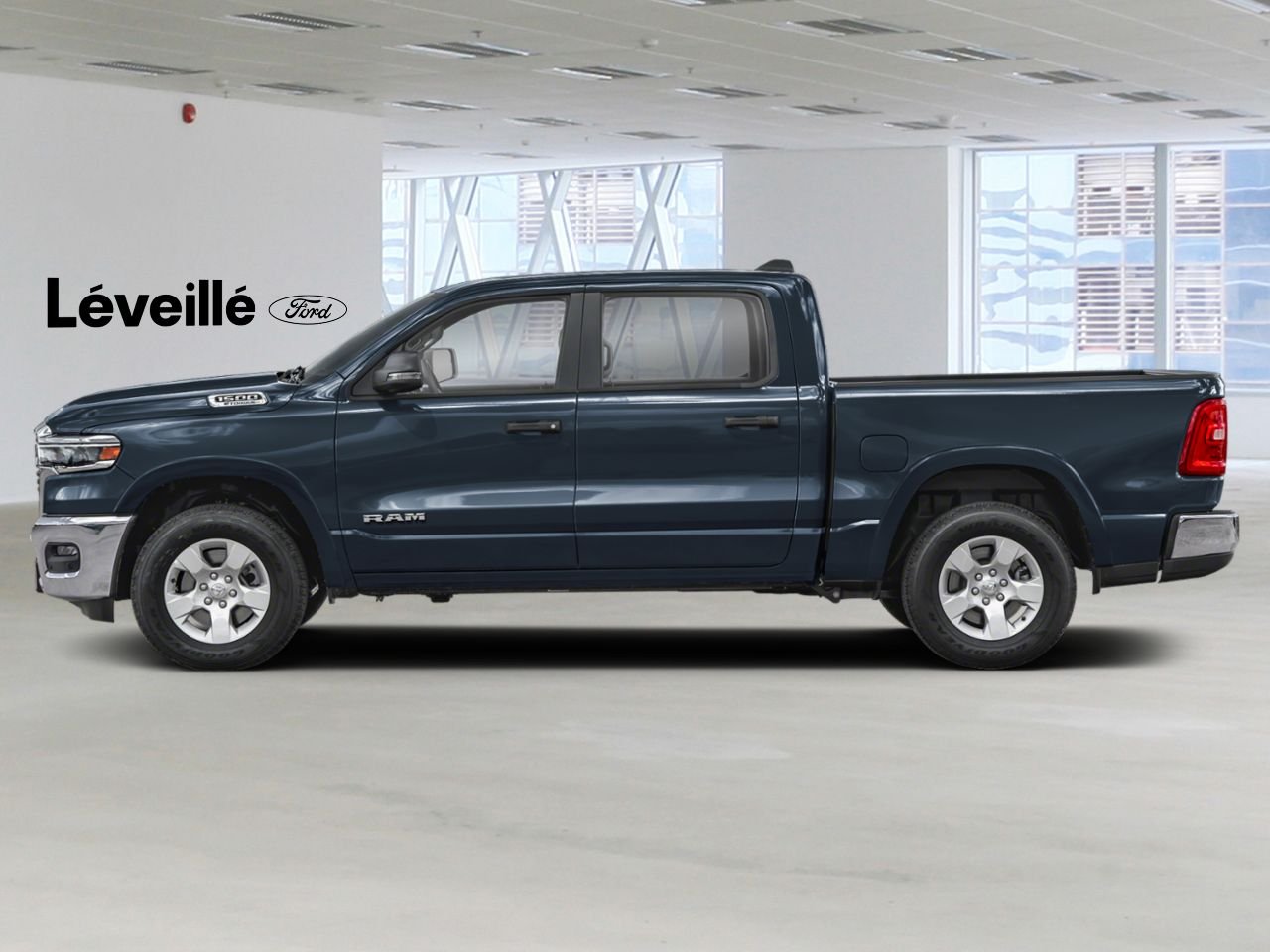 RAM 1500 270240 | Big Horn cabine d'équipe 4x4 caisse de 5 pi 7 po 2027 Bleu forgé métallisé Gatineau - photo #1