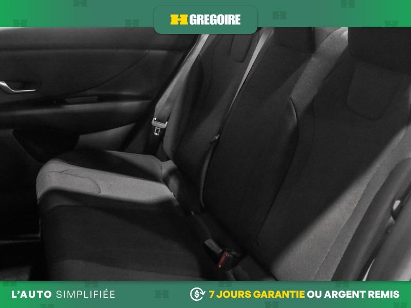 Hyundai Elantra 822272 | Essential AUTO AC GR ELECT MAGS CAM RECUL BLEUTOOT 2023 Blanc Laval - photo #26