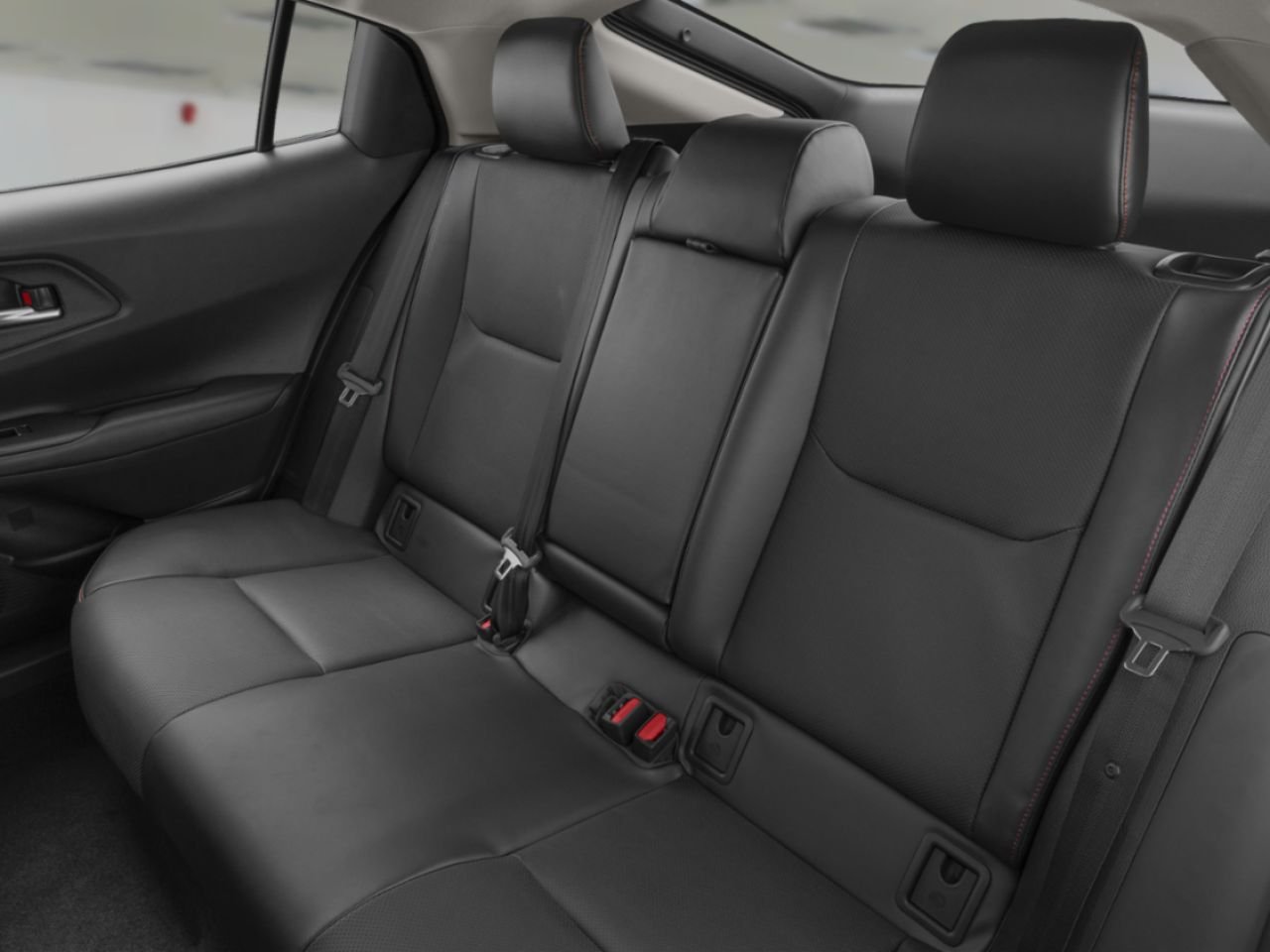 Toyota Prius hybride branchable XSE Premium BA 2027 Argent incisif Sherbrooke - photo #11