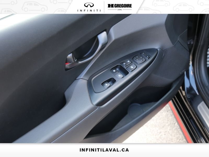 2022 Hyundai Veloster Laval - photo #13
