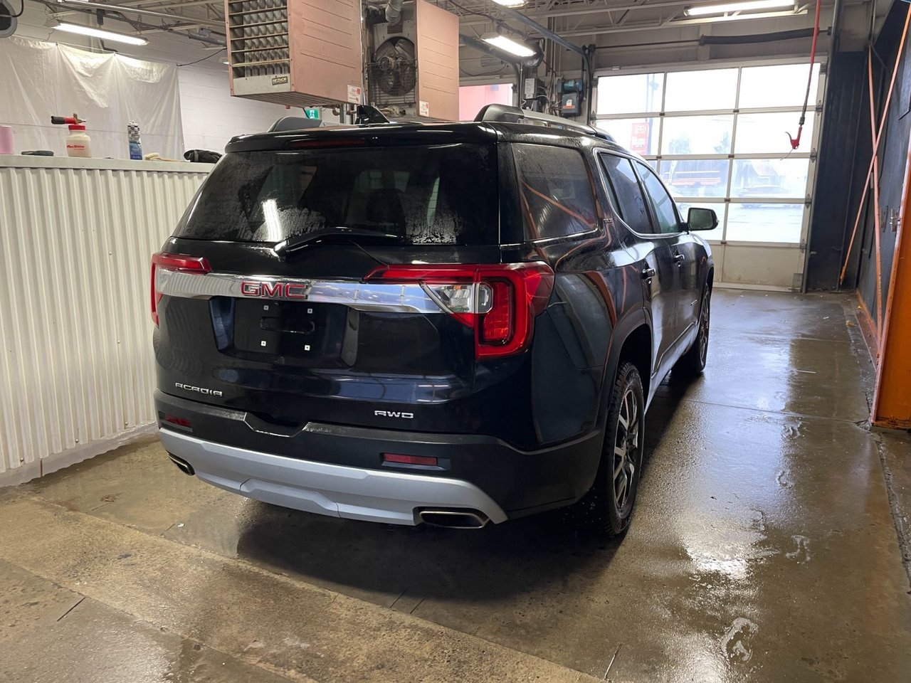 2023 GMC Acadia SLE AWD *SIÈGES CHAUFF* HAYON ELECT CARPLAY WIFI Black Saint-Jérôme - photo #7