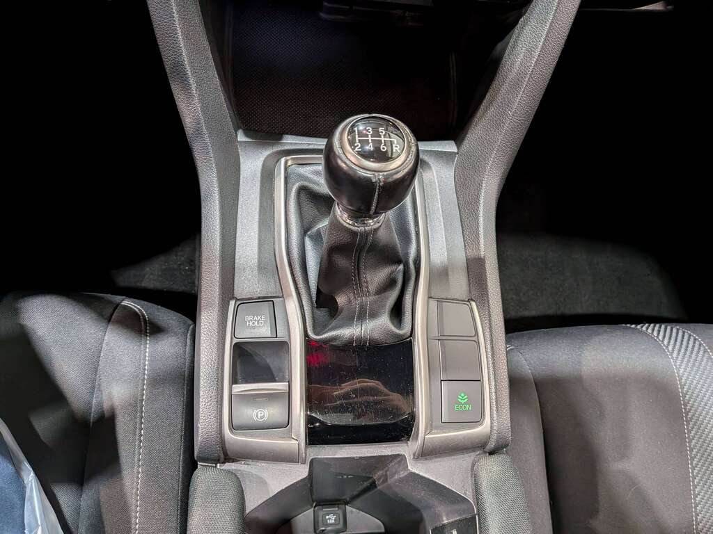 2019 Honda Civic Hatchback Sport Manual White Val-David - photo #28