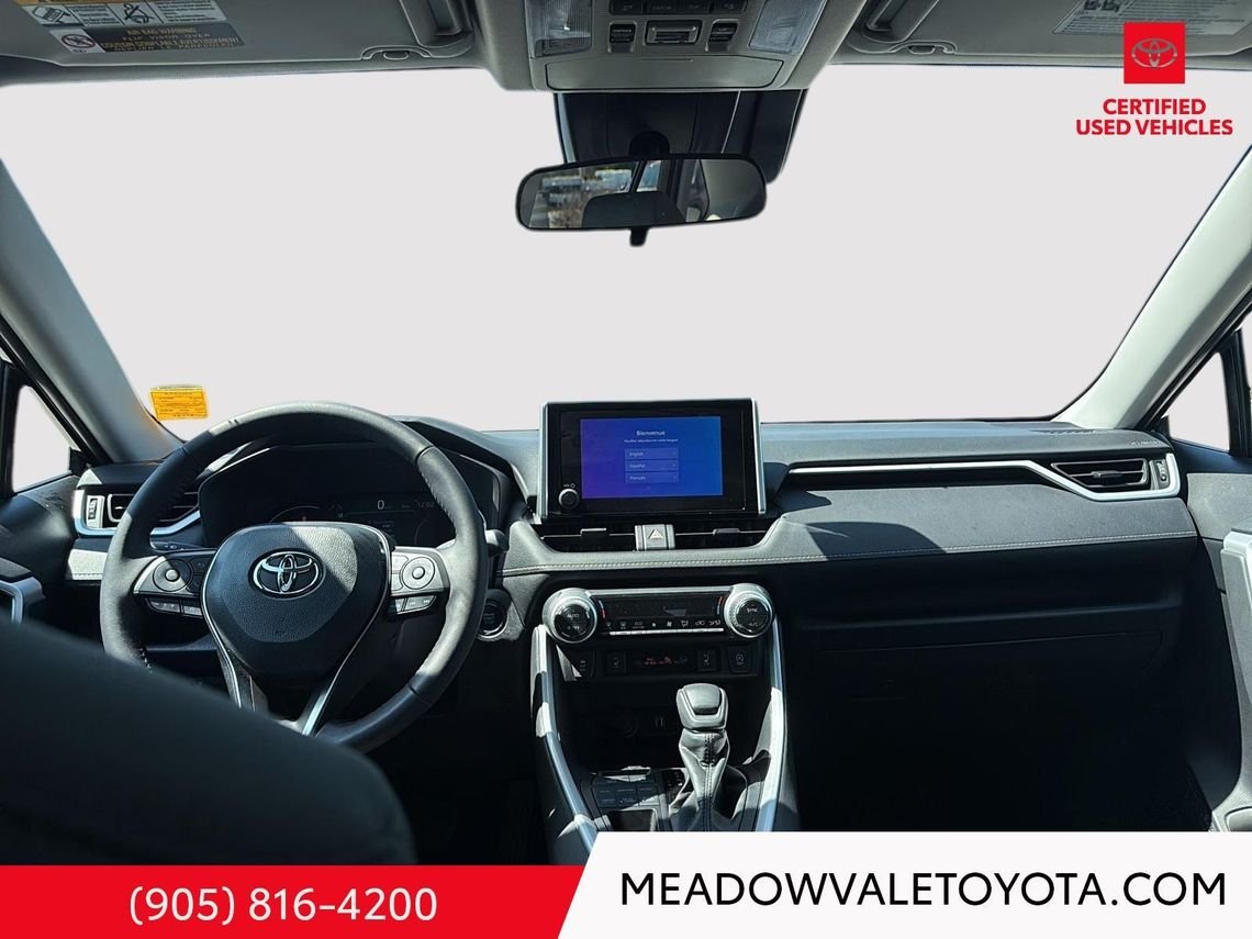 2025 Toyota RAV4 Bluetooth Black Mississauga - photo #28