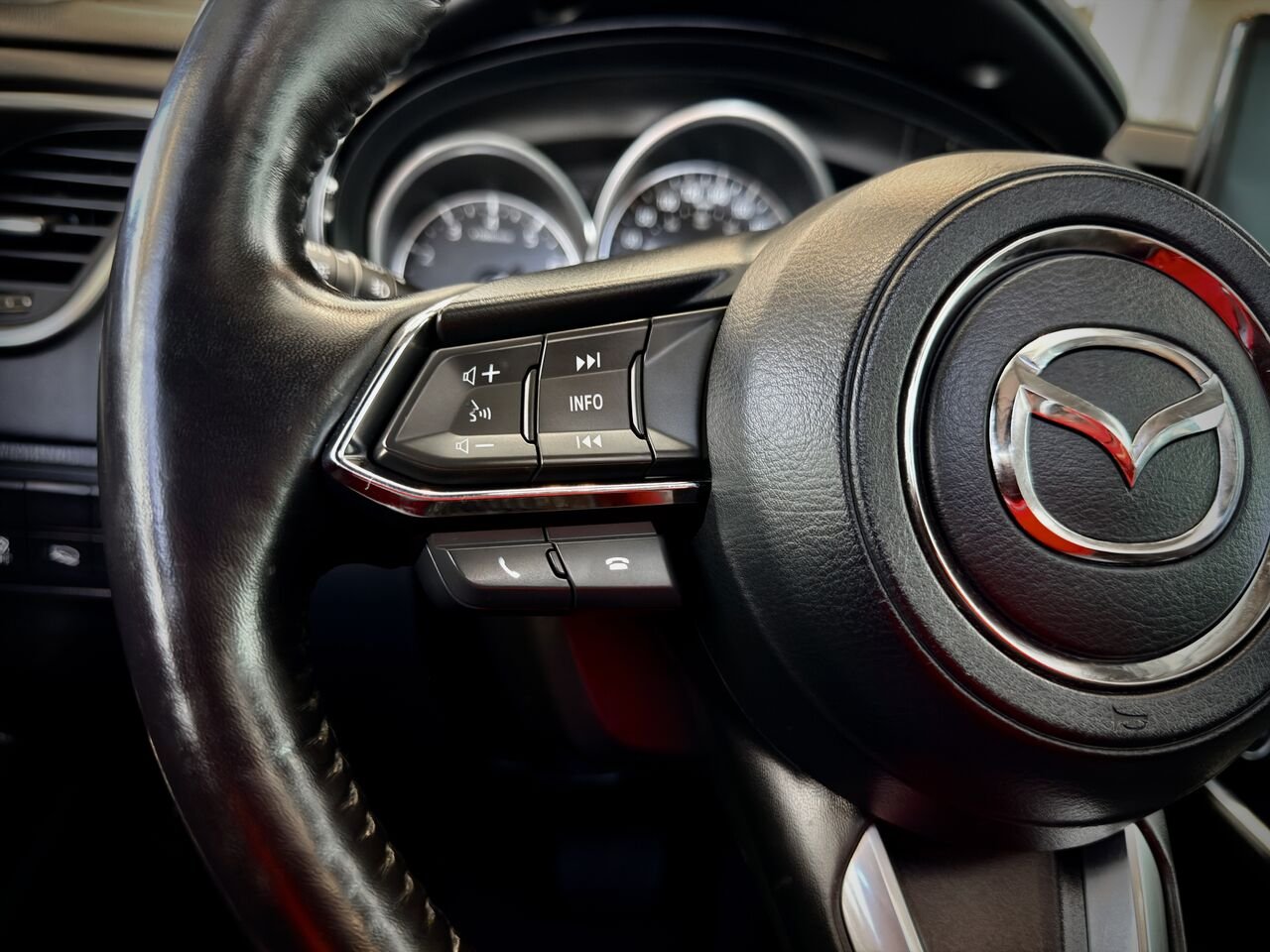 Mazda CX-9 2020 Argent Notre-Dame-des-Prairies - photo #25