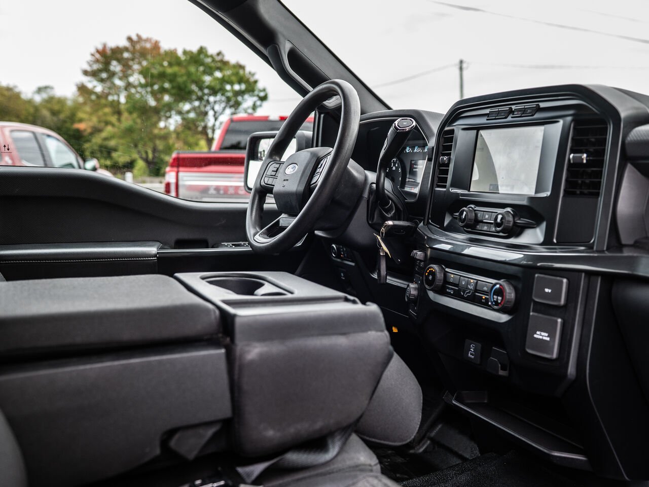 2023 Ford F-150 Red Sainte-Julienne - photo #24