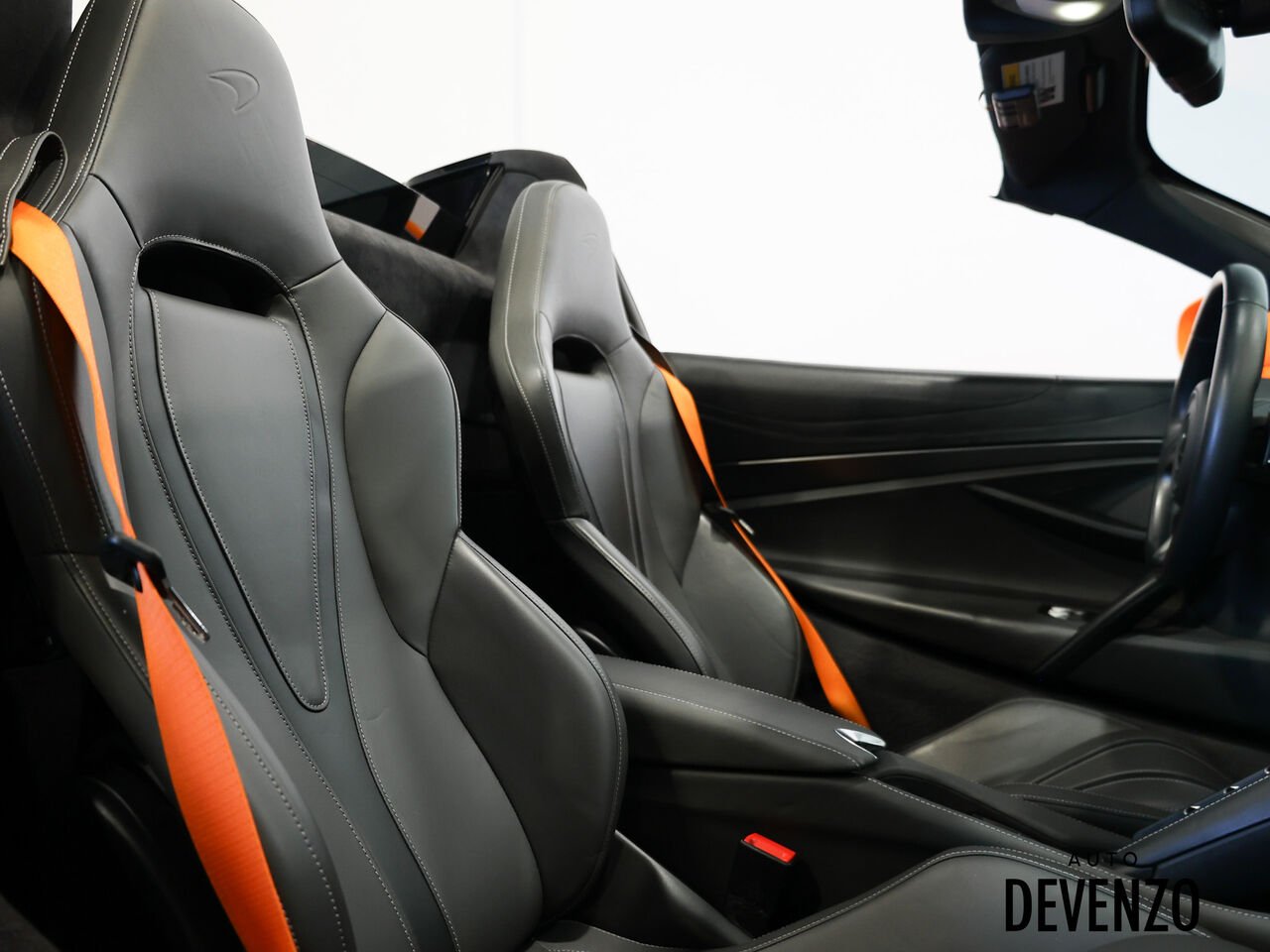 2020 McLaren 720S Orange Saint-Eustache - photo #11