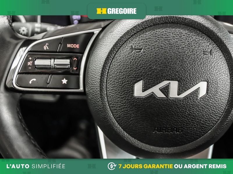 2024 Kia Forte Grey Blainville - photo #19