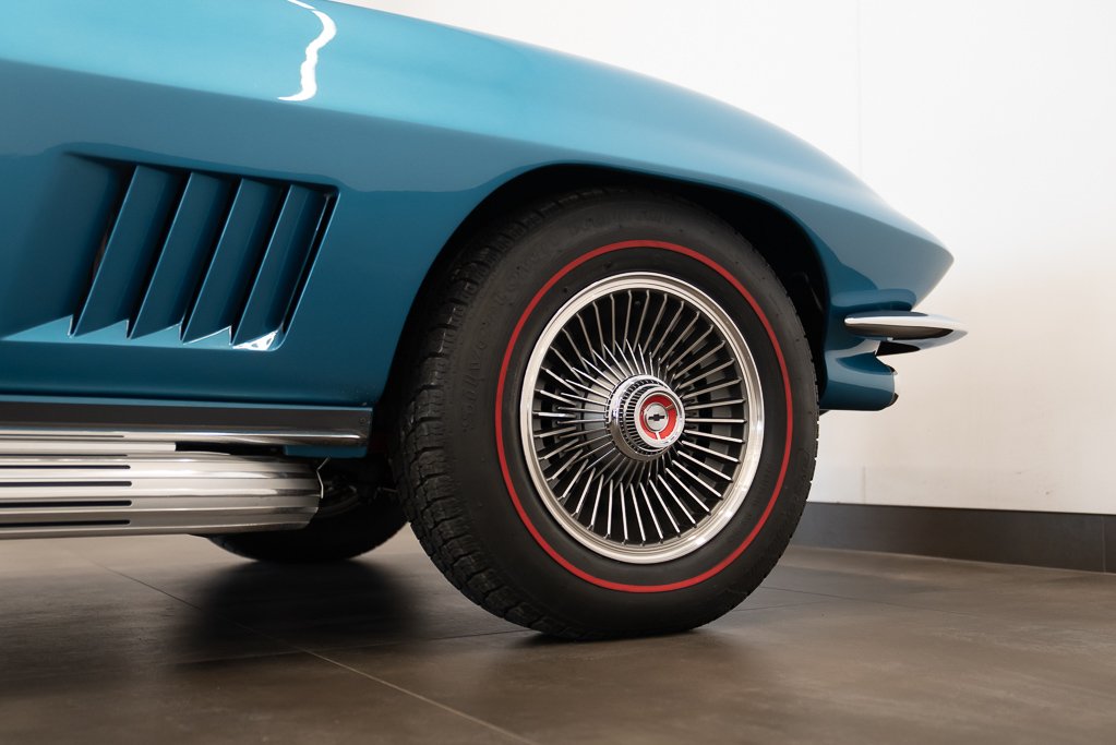 Chevrolet Corvette 1967 Bleu Montréal - photo #8