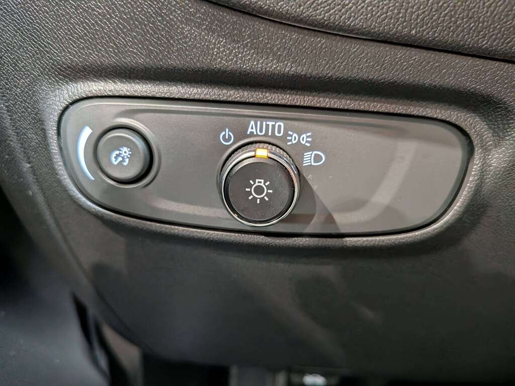 2023 Chevrolet Equinox AWD 4dr LT White Val-David - photo #21