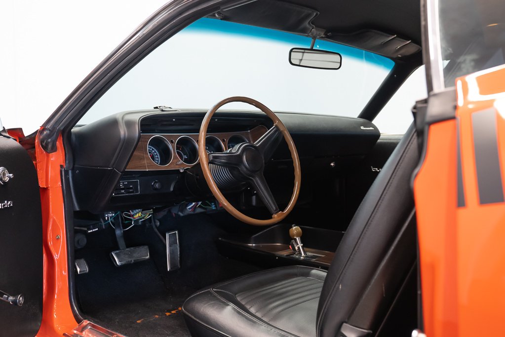 1970 Plymouth AAR Cuda Orange Montreal - photo #32