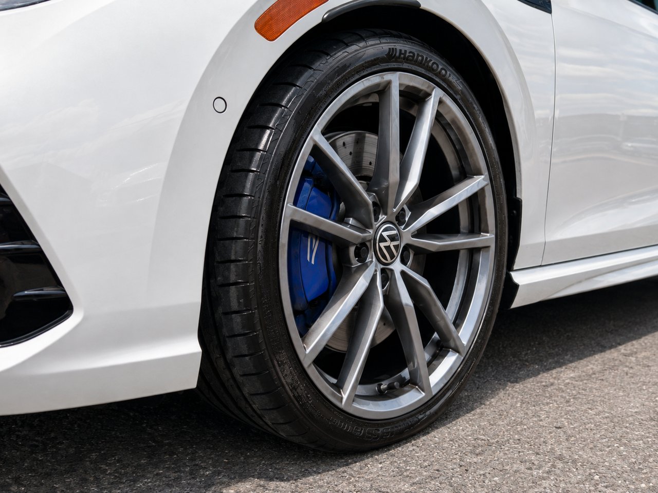 2024 Volkswagen Golf R White Granby - photo #11