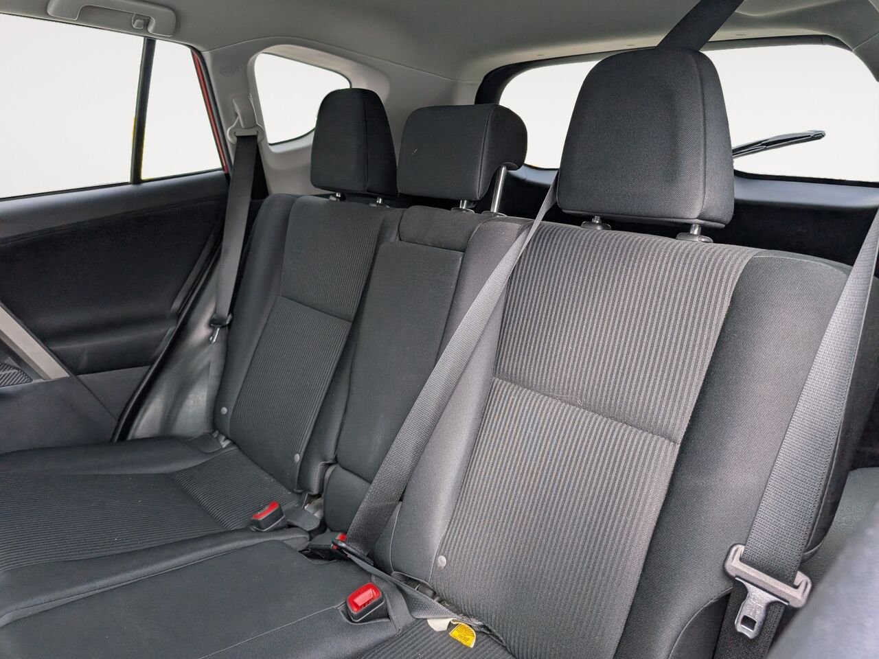 Toyota RAV4 LE/SIÈGES CHAUFFANTS/CAMÉRA DE RECUL/BLUETOOTH/AC/ 2015 Rouge Sherbrooke - photo #7