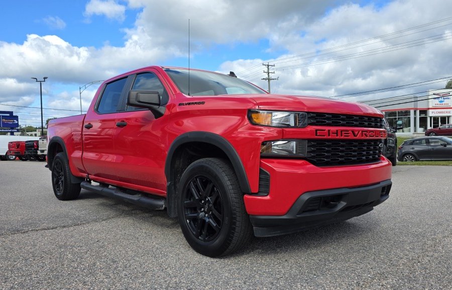 CHEVROLET Silverado 1500 Custom 4X4 2022 Rouge