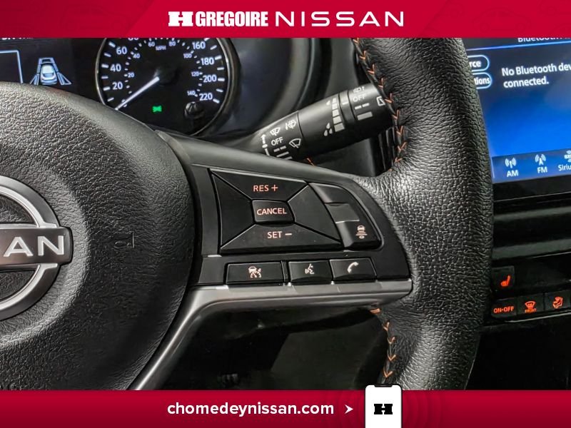 2023 Nissan Kicks Grey Laval - photo #19
