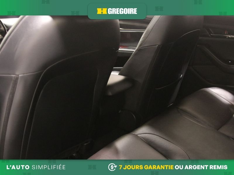 2022 Mazda 3 Beige Blainville - photo #26