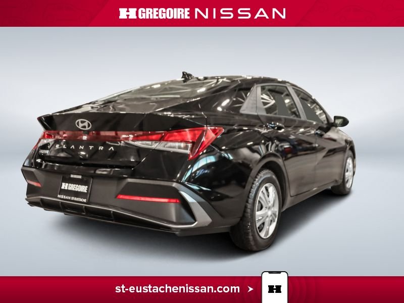 Hyundai Elantra SE4506 | Preferred APPLE CARPLAY SIEGES CHAUFFANTS DEM. A D 2024 Noir Laval - photo #11