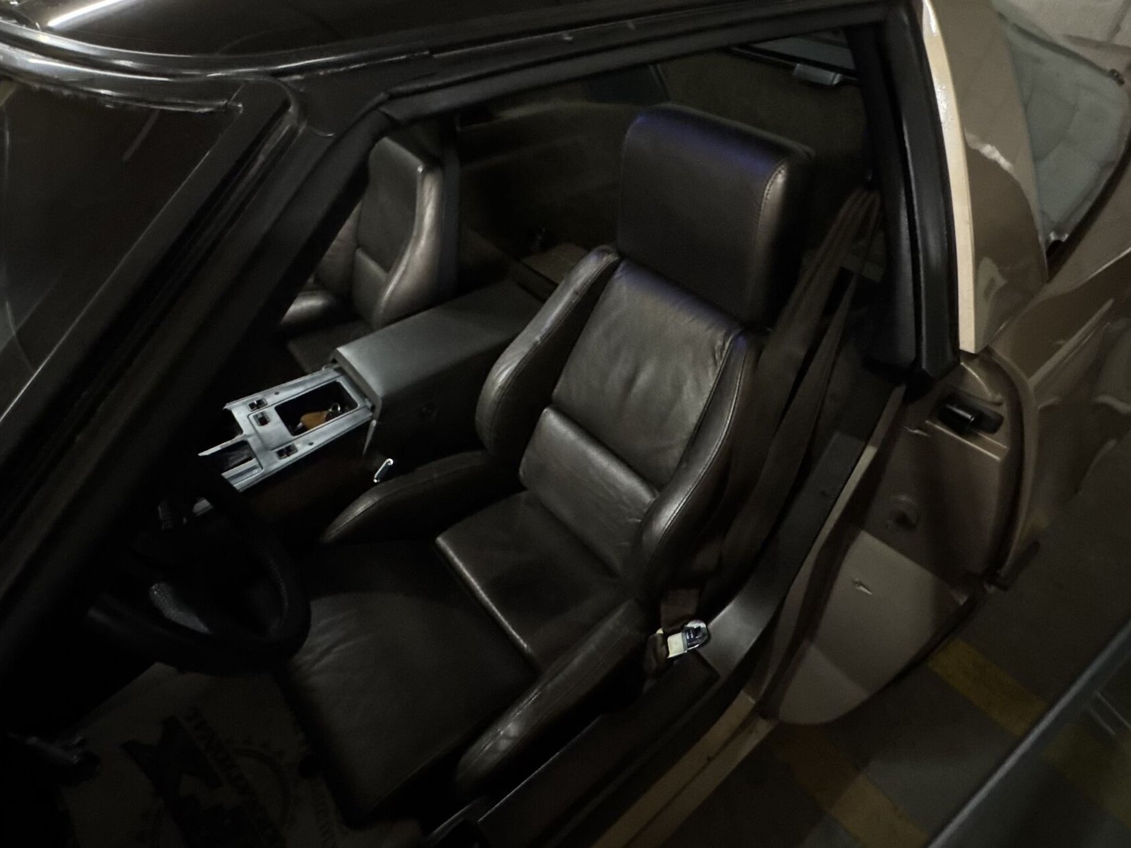 1984 Chevrolet Corvette Bronze Montreal - photo #8