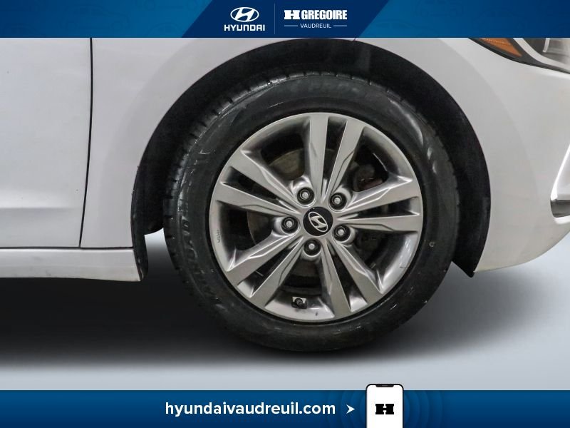 2018 Hyundai Elantra White Blainville - photo #31