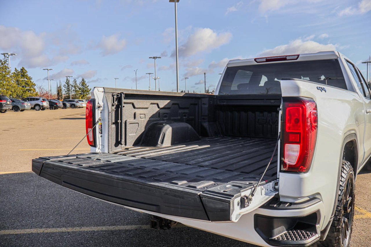2024 GMC Sierra 1500 4WD Crew Cab 157 Elevation White Sherwood Park - photo #7