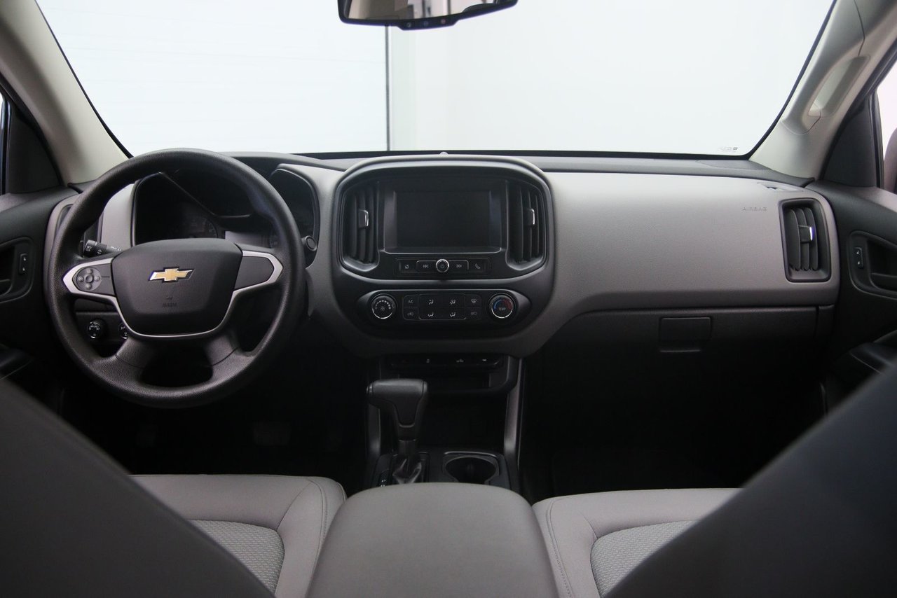 Chevrolet Colorado 4WD WT 2017 Rouge Baie-Comeau - photo #9