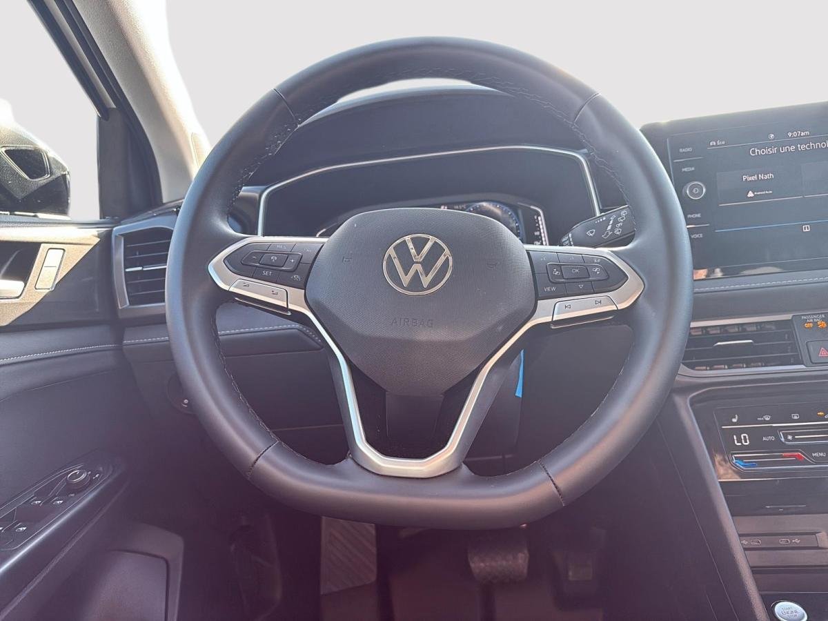 Volkswagen Taos 2026 Blanc pur avec toit noir Rouyn-Noranda - photo #11