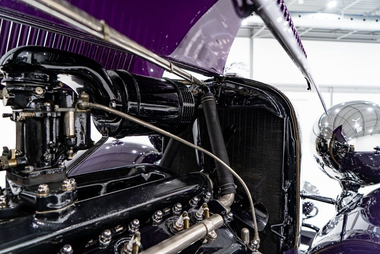 Lincoln KB Victoria Coupe One Of 18 Built, And The Only Known Surviving **PRICE IN USD** 1933 mauve Montréal - photo #55