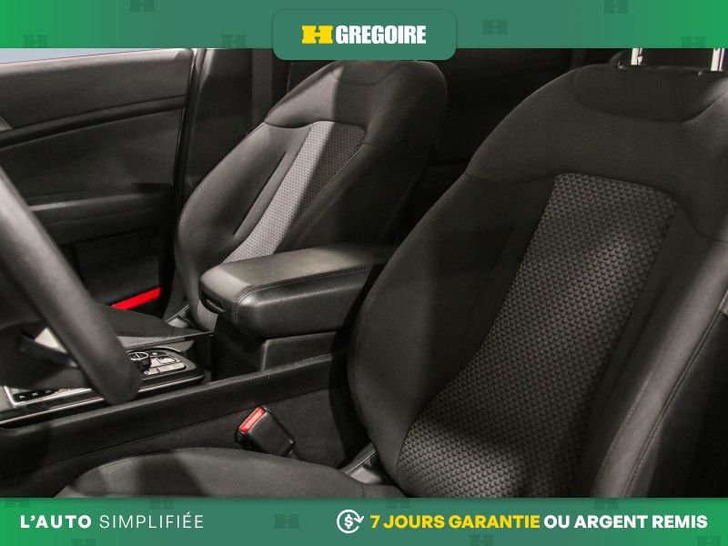 2023 Kia Sportage White Saint-Eustache - photo #13