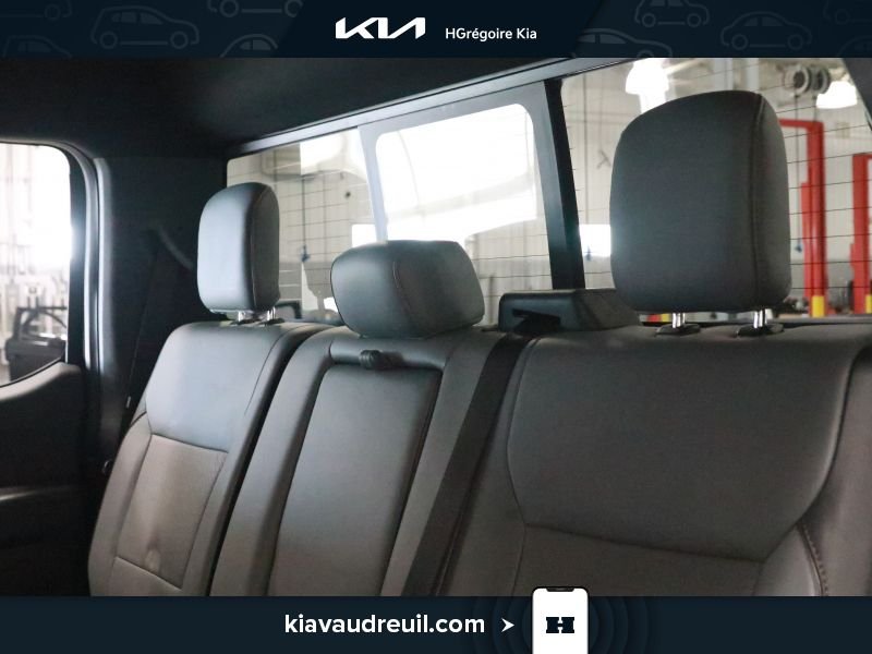 Ford F150 KA8110A | LARIAT AWD A/C CUIR GR ELECT MAGS CAM RECUL BLUETO 2023 Noir Laval - photo #13
