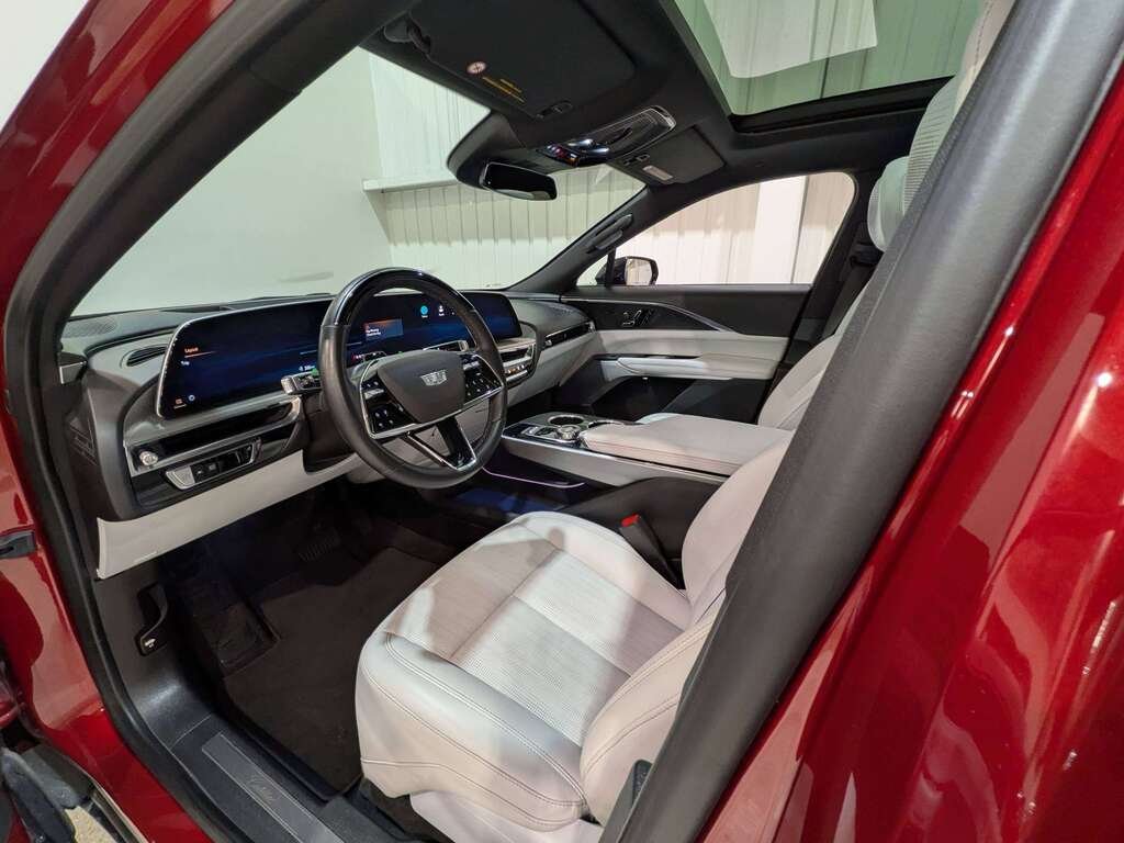 Cadillac LYRIQ 4dr Sport w/1SJ 2024 Rouge Val-David - photo #12