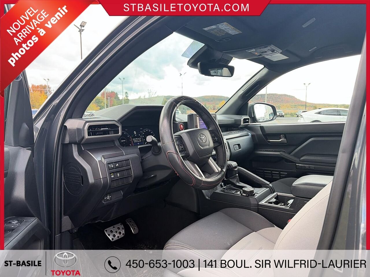 2025 TOYOTA TACOMA Grey Saint-Basile-le-Grand - photo #8