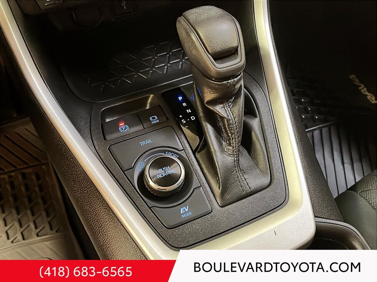 Toyota RAV4 Hybride 100742A-86 | LE, AWD 2022 Blanc Québec - photo #15