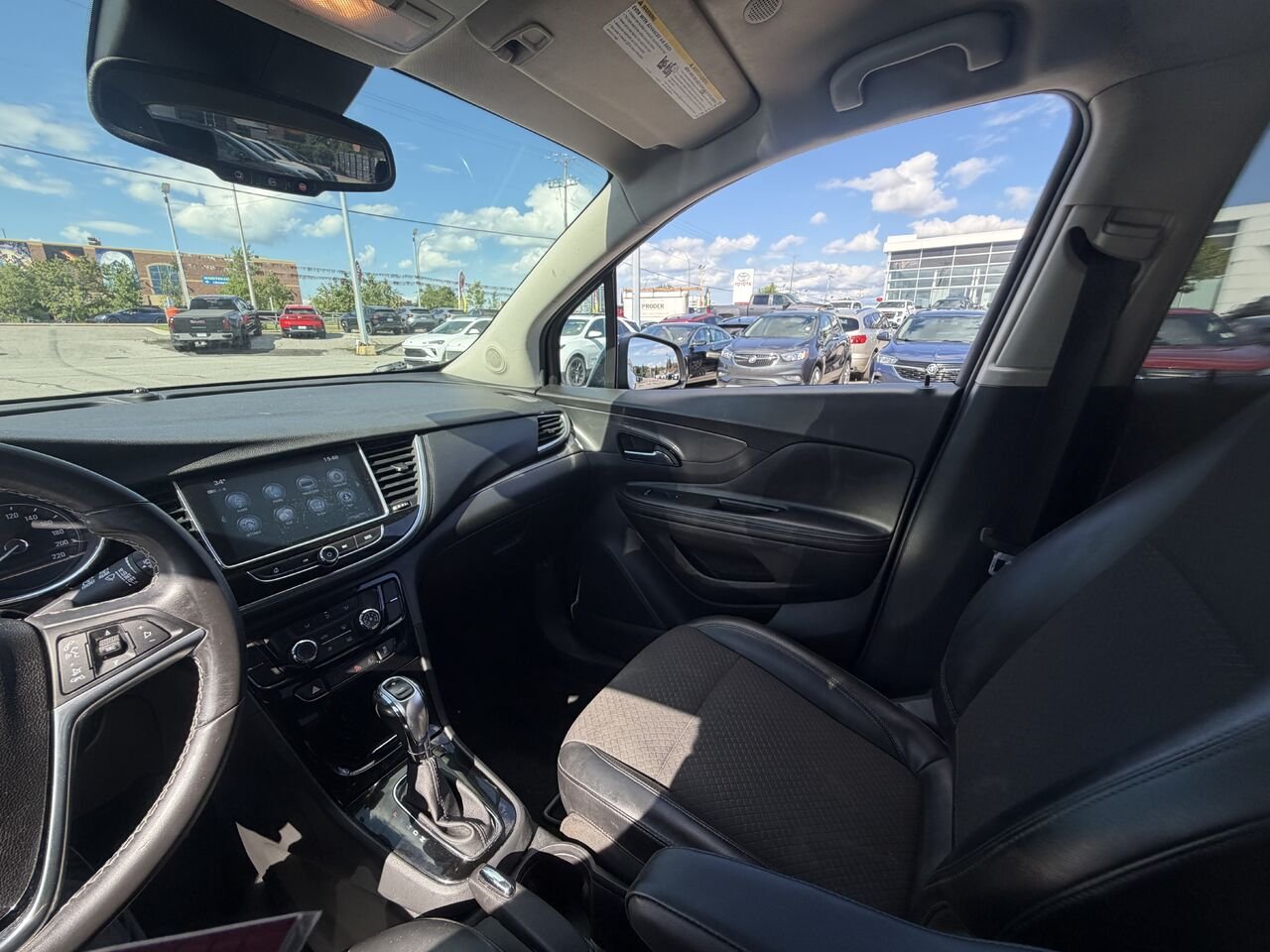 BUICK ENCORE SPORT TOURING Tourisme sport 4 portes TI 2018 Noir Ottawa & Gatineau - photo #6