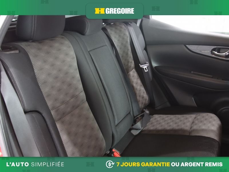 Nissan Qashqai 823067 | SV AUTO A/C MAGS TOIT CAM RECUL BLUETOOTH 2020 Rouge Laval - photo #26