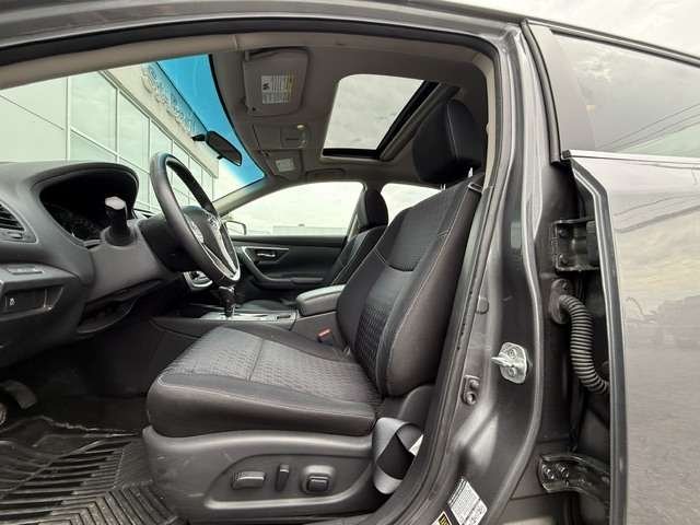 2016 Nissan Altima SV, MAGS, TOIT OUVRANT, SIEGES CHAUFFANTS, DEMARRE Grey
