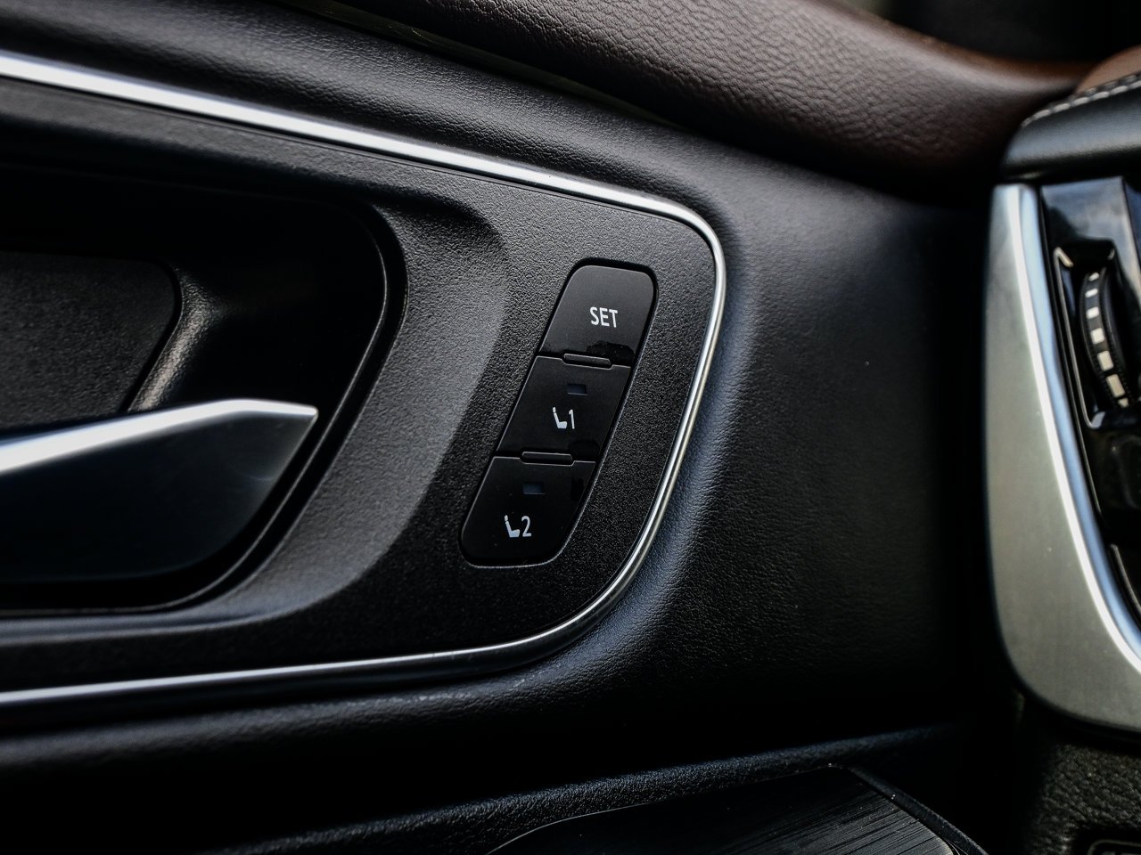 2021 Nissan Rogue AWD Platinum Black Sherwood Park - photo #19