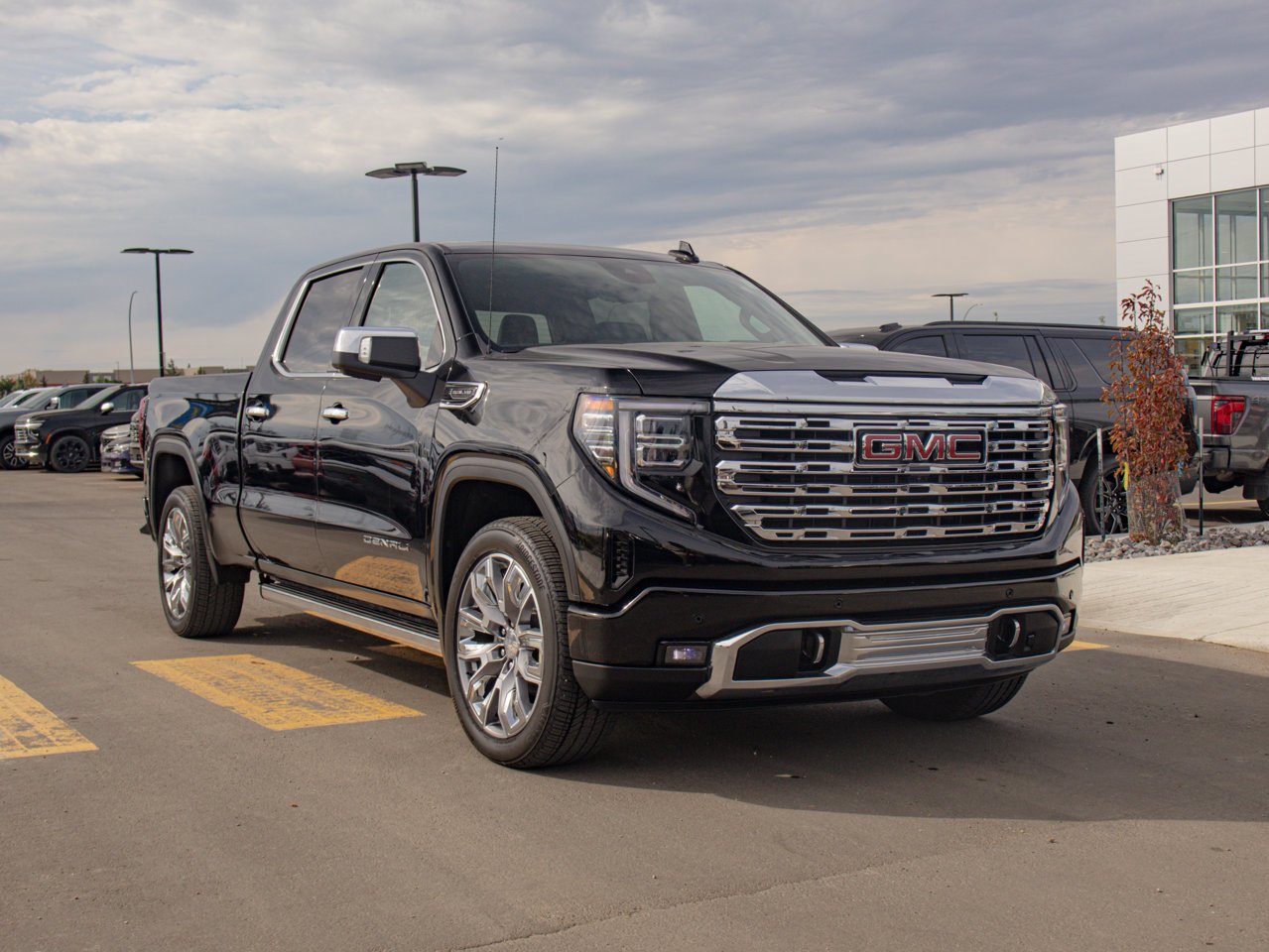 2025 GMC Sierra 1500 4WD Crew Cab 147 Denali Black Sherwood Park - photo #13