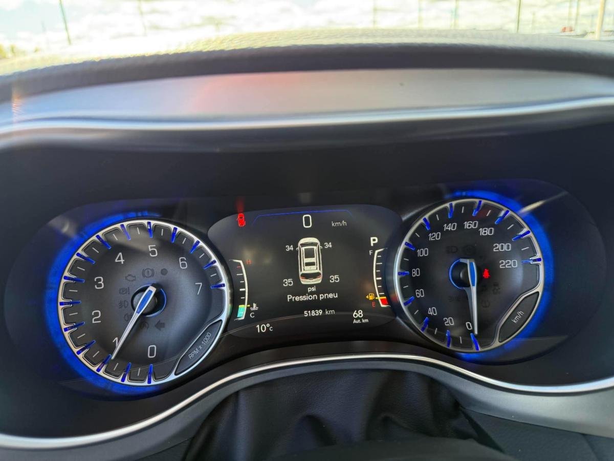 2025 Chrysler Pacifica Blue  - photo #23