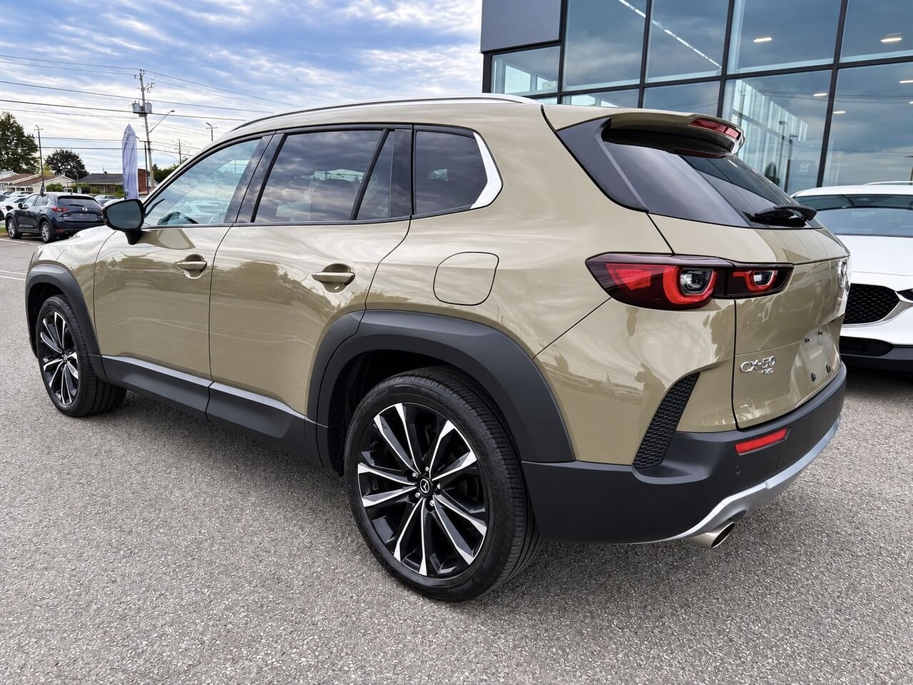 Mazda CX-50 GT TURBO 2024 Beige Châteauguay - photo #5