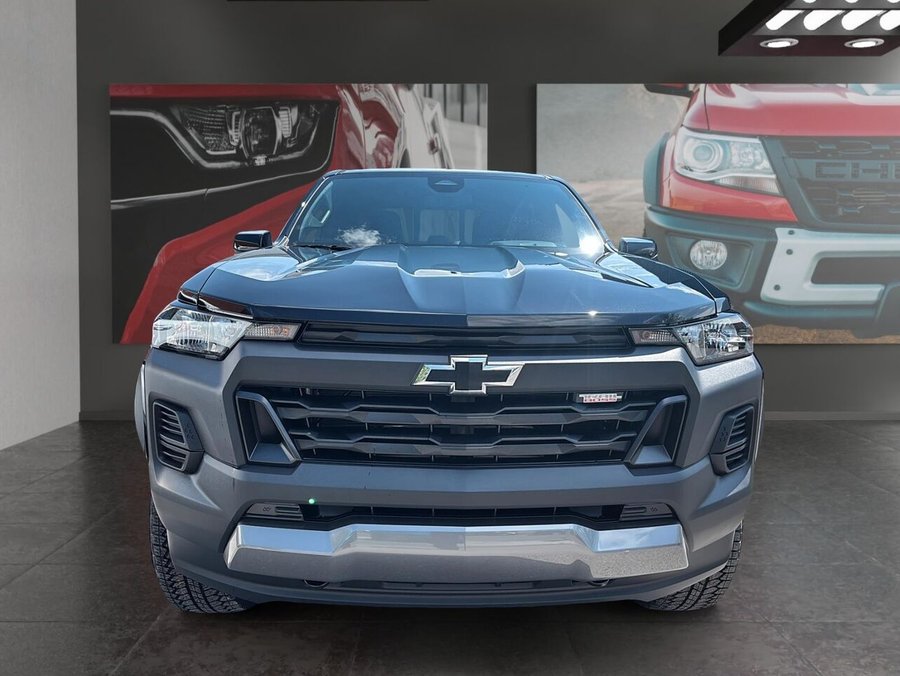 CHEVROLET Colorado TRAIL BOSS CREW 4RM 2026 NOIR