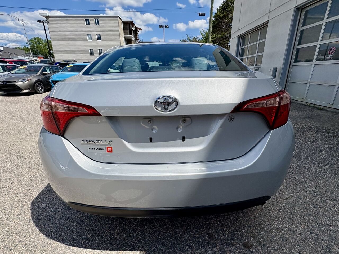 Toyota COROLLA 2017 Argent Mont-Laurier - photo #9