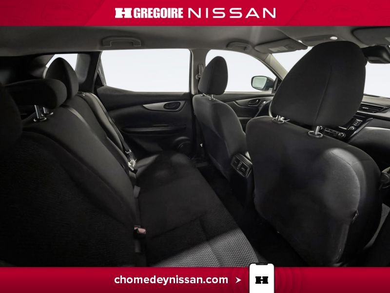 Nissan Qashqai 2023 Blanc Laval - photo #23