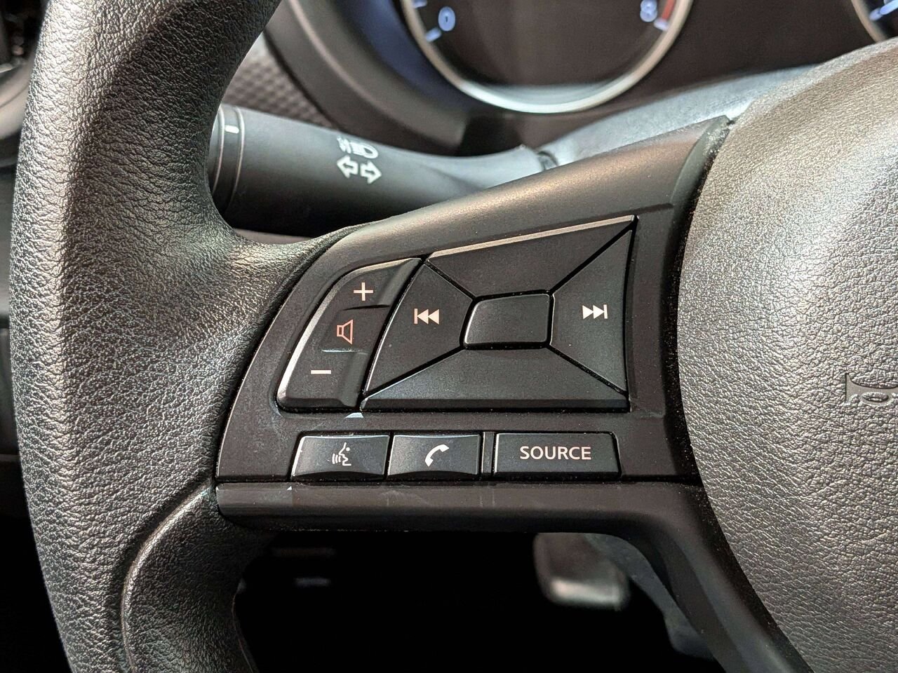 Nissan Kicks S FWD 2024 Noir Val-David - photo #14