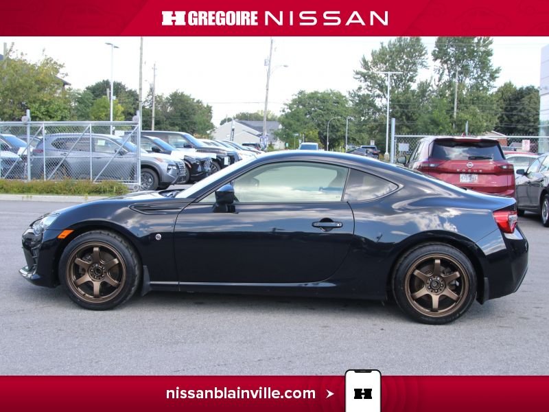 Toyota 86 2017 Noir Blainville - photo #4