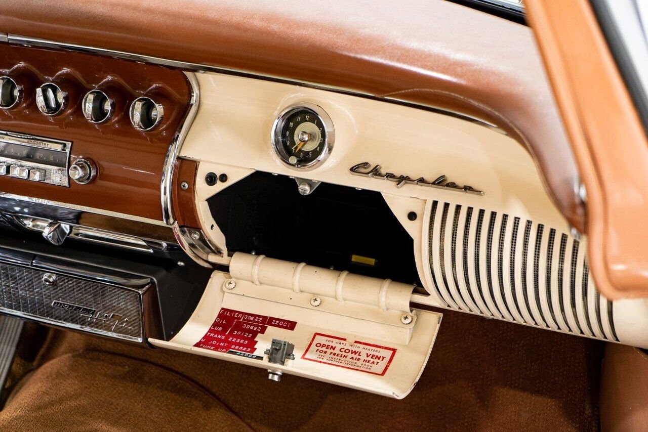 Chrysler New Yorker PRICE IN USD Fantastic driver with extensive documentation | PRICE IN USD 1956 Beige Montréal - photo #59