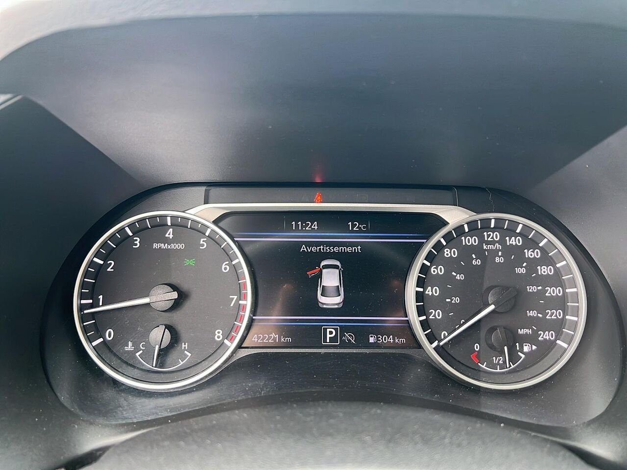 2024 Nissan SENTRA SV White Québec - photo #12