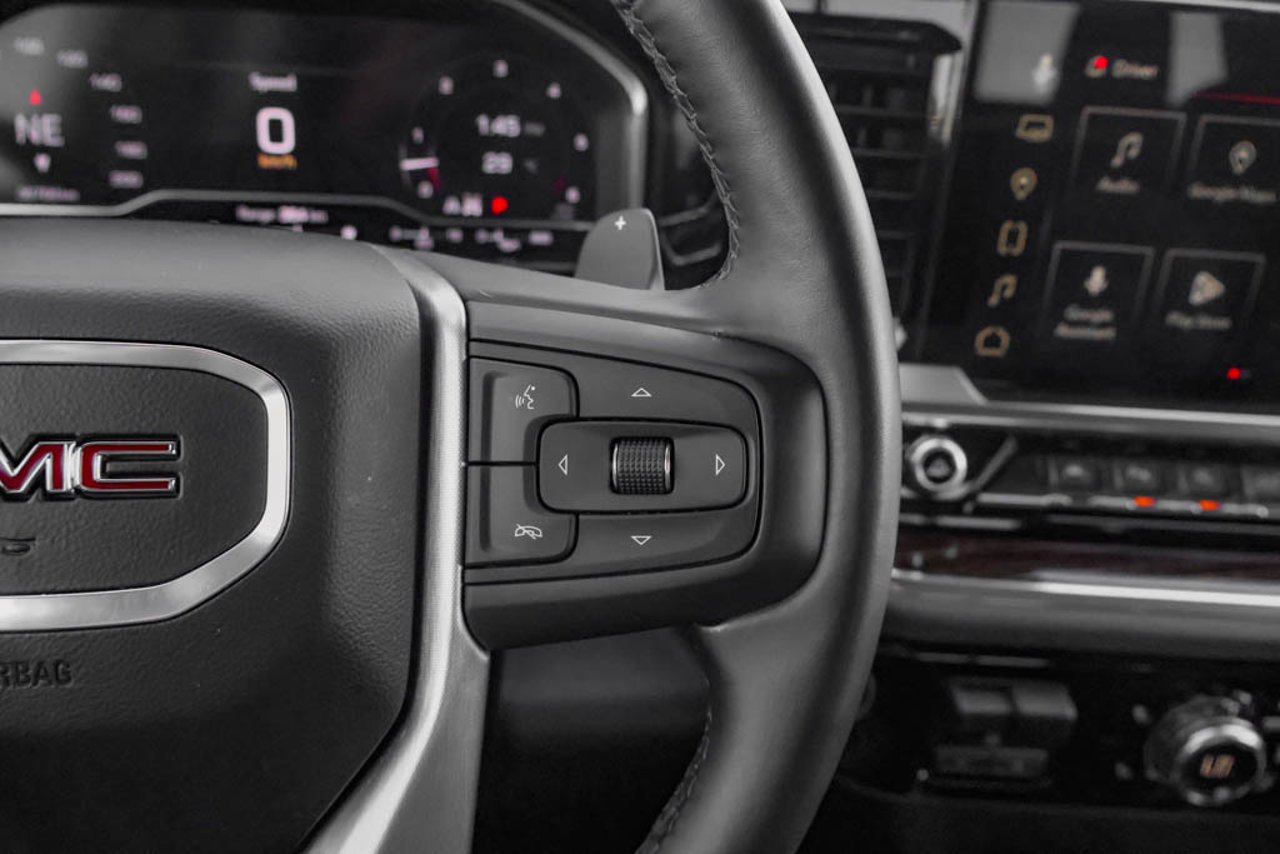 2024 GMC Sierra 1500 4WD Crew Cab 147 Elevation Black Sherwood Park - photo #22